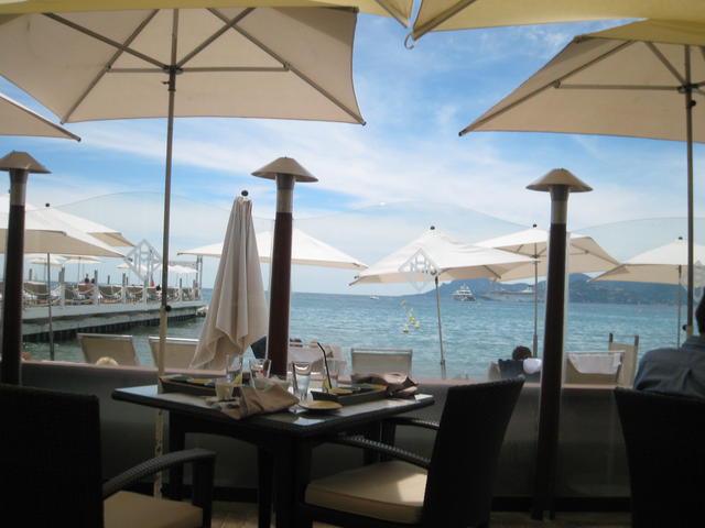 Martinez Beach 2010